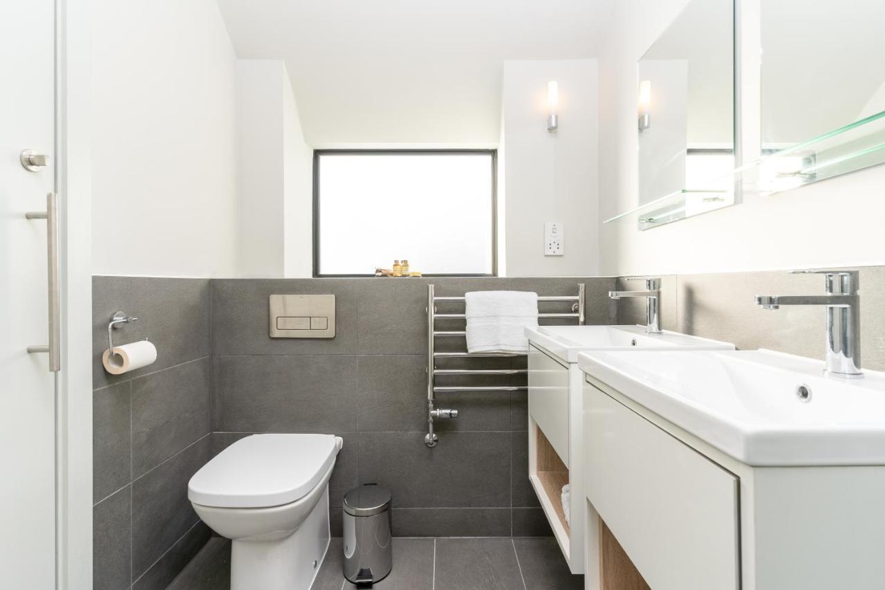 The Roost On Rock Road Hotell Barry Eksteriør bilde