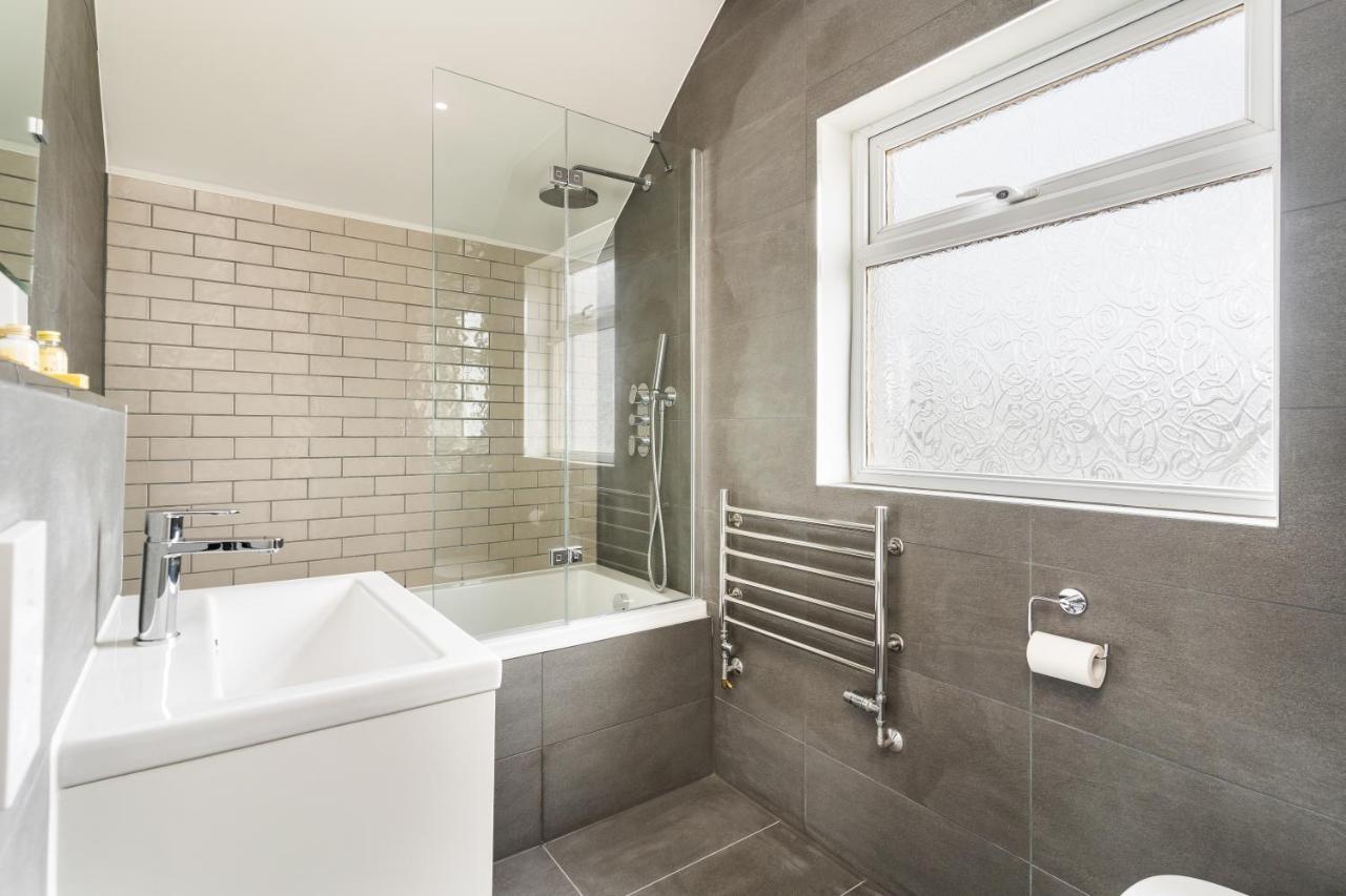 The Roost On Rock Road Hotell Barry Eksteriør bilde